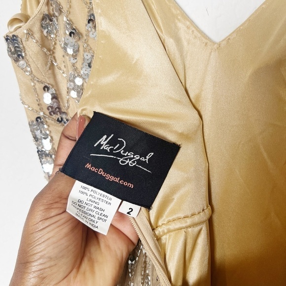 Max Duggal Embellished Sleeveless V Neck A Line Gown - Picture 9 of 10